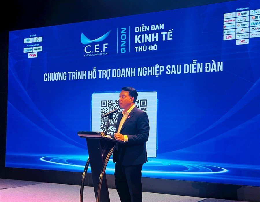 Tạo sức bật cho doanh nghiệp nhỏ bằng AI và thương mại điện tử