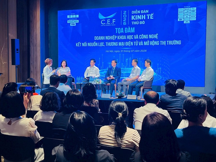 Hà Nội hỗ trợ doanh nghiệp ứng dụng AI và thương mại điện tử, tạo đà bứt phá tăng trưởng hai con số