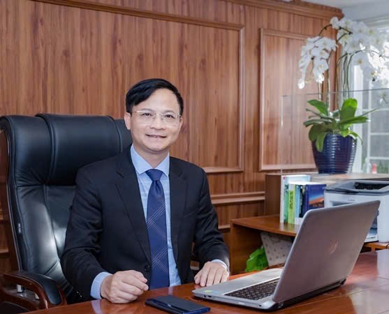Ảnh chuyên gia Ông Phạm Đức Nghiệm