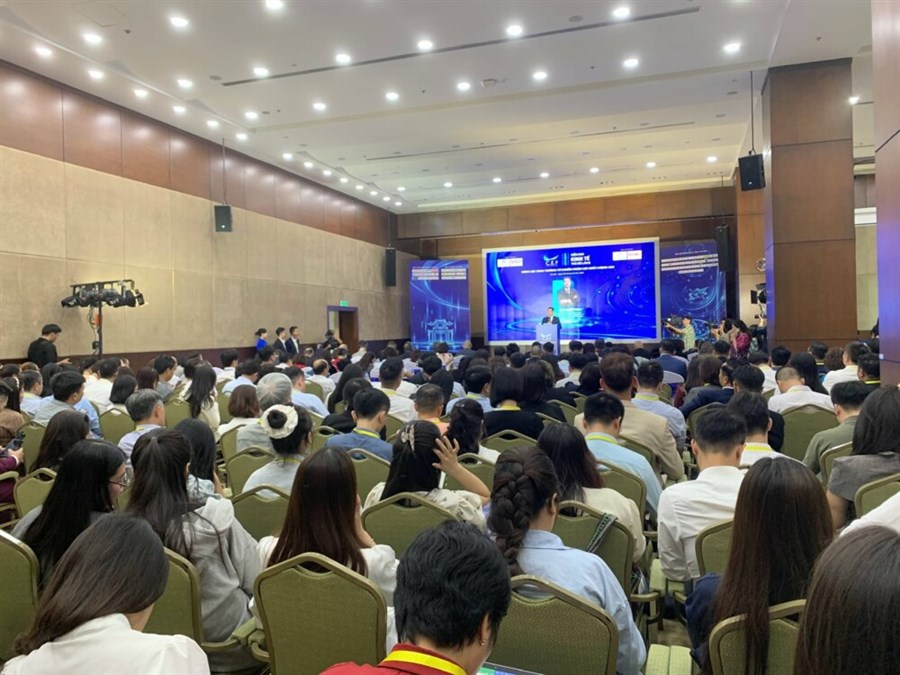 Diễn đàn kinh tế Thủ đô lần thứ III : Với chủ đề “Động lực tăng trưởng từ nguồn nhân lực chất lượng cao”